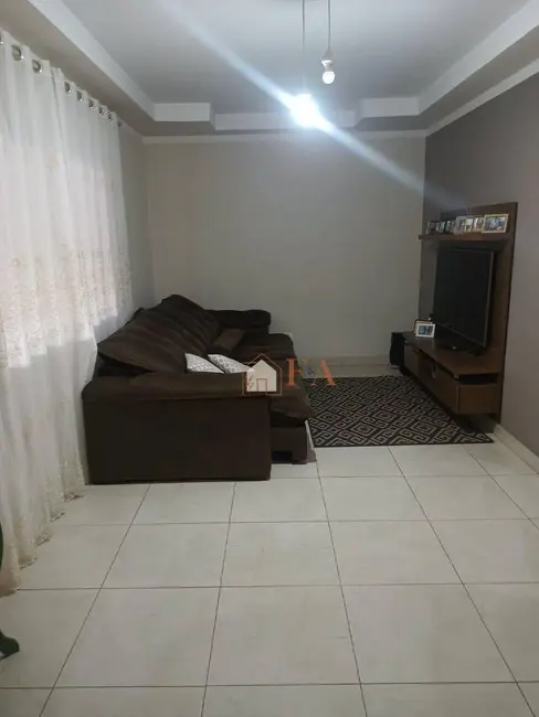 Foto 2 de Casa de Condomínio com 3 quartos à venda, 175m2 em Água Branca, Piracicaba - SP