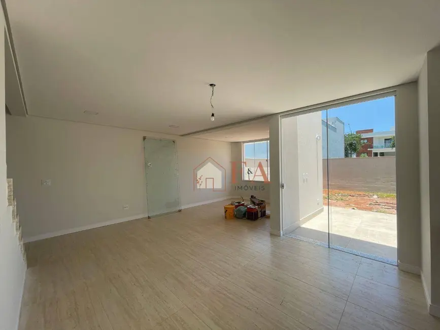 Foto 2 de Casa de Condomínio com 3 quartos à venda, 245m2 em Taquaral, Piracicaba - SP