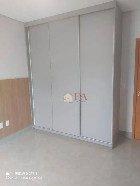 Casa de Condomínio com 3 quartos à venda, 200m2 em Pompéia, Piracicaba - SP - imagem 6 Foto 6 de Casa de Condomínio com 3 quartos à venda, 200m2 em Pompéia, Piracicaba - SP