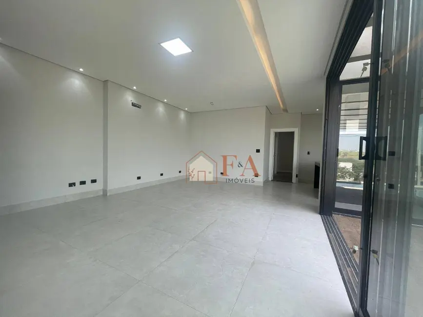 Casa de Condomínio com 3 quartos à venda, 321m2 em Piracicaba - SP - imagem 3 Foto 3 de Casa de Condomínio com 3 quartos à venda, 321m2 em Piracicaba - SP