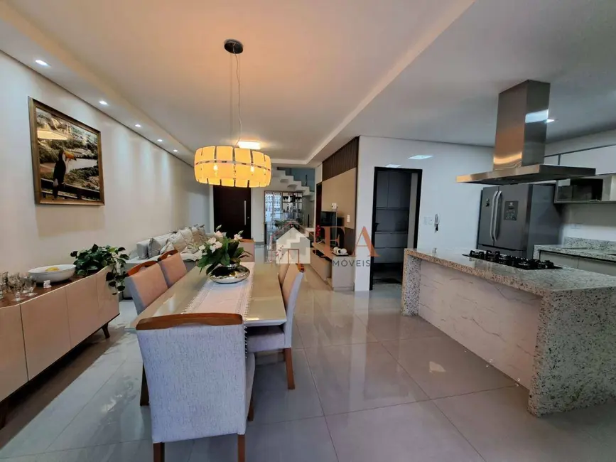 Foto 1 de Casa de Condomínio com 3 quartos à venda, 200m2 em Água Branca, Piracicaba - SP
