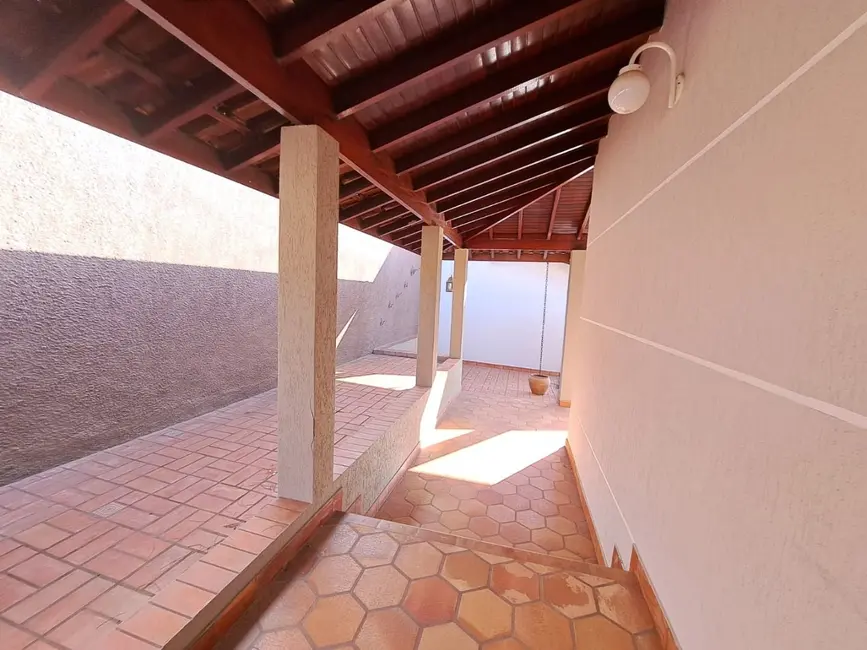 Casa de Condomínio com 3 quartos à venda, 1000m2 em Colinas do Piracicaba (Ártemis), Piracicaba - SP - imagem 8 Foto 8 de Casa de Condomínio com 3 quartos à venda, 1000m2 em Colinas do Piracicaba (Ártemis), Piracicaba - SP