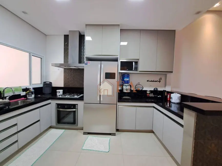 Foto 1 de Casa de Condomínio com 3 quartos à venda, 200m2 em Piracicaba - SP
