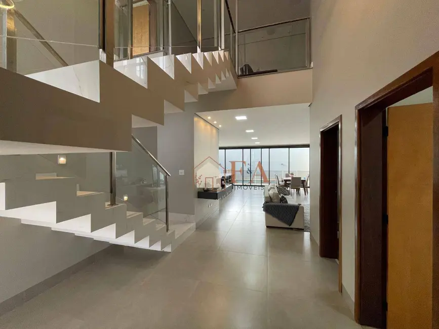 Foto 2 de Casa de Condomínio com 3 quartos à venda, 324m2 em Santa Rosa, Piracicaba - SP