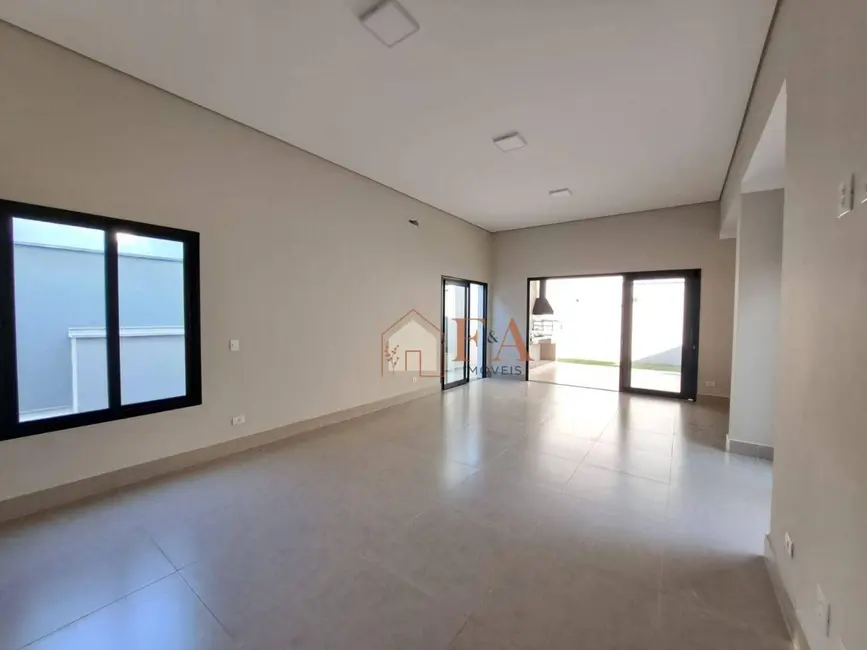 Casa de Condomínio com 3 quartos à venda, 250m2 em Bongue, Piracicaba - SP - imagem 3 Foto 3 de Casa de Condomínio com 3 quartos à venda, 250m2 em Bongue, Piracicaba - SP