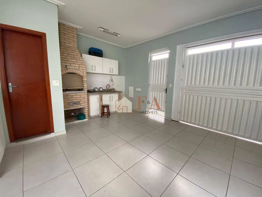 Foto 2 de Casa com 3 quartos à venda, 212m2 em Piracicaba - SP