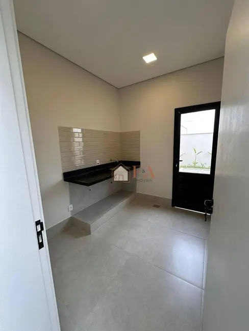 Casa de Condomínio com 3 quartos à venda, 260m2 em Bongue, Piracicaba - SP - imagem 5 Foto 5 de Casa de Condomínio com 3 quartos à venda, 260m2 em Bongue, Piracicaba - SP