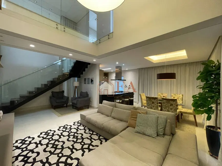Foto 1 de Casa de Condomínio com 3 quartos à venda, 256m2 em Pompéia, Piracicaba - SP