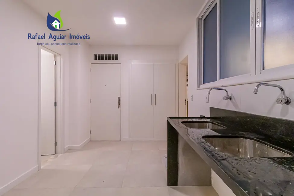 Apartamento com 4 quartos à venda em Copacabana, Rio De Janeiro - RJ - imagem 7 Foto 7 de Apartamento com 4 quartos à venda em Copacabana, Rio De Janeiro - RJ