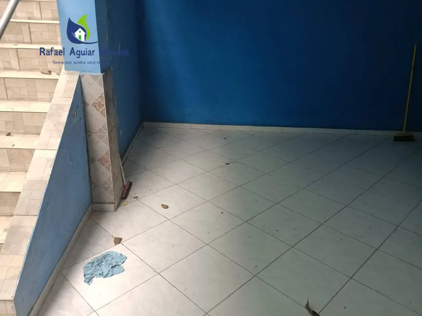 Foto 2 de Casa com 2 quartos para alugar em Tanque, Rio De Janeiro - RJ