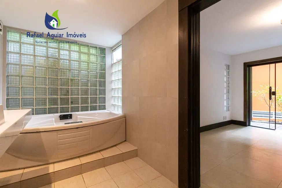 Casa com 5 quartos à venda em São Conrado, Rio De Janeiro - RJ - imagem 7 Foto 7 de Casa com 5 quartos à venda em São Conrado, Rio De Janeiro - RJ