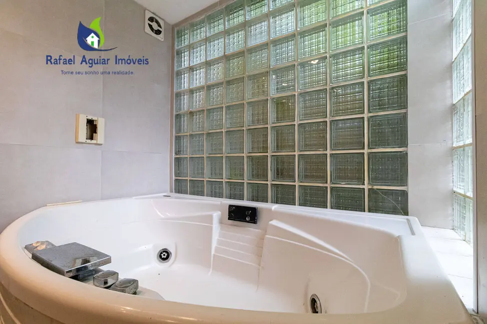 Casa com 5 quartos à venda em São Conrado, Rio De Janeiro - RJ - imagem 6 Foto 6 de Casa com 5 quartos à venda em São Conrado, Rio De Janeiro - RJ