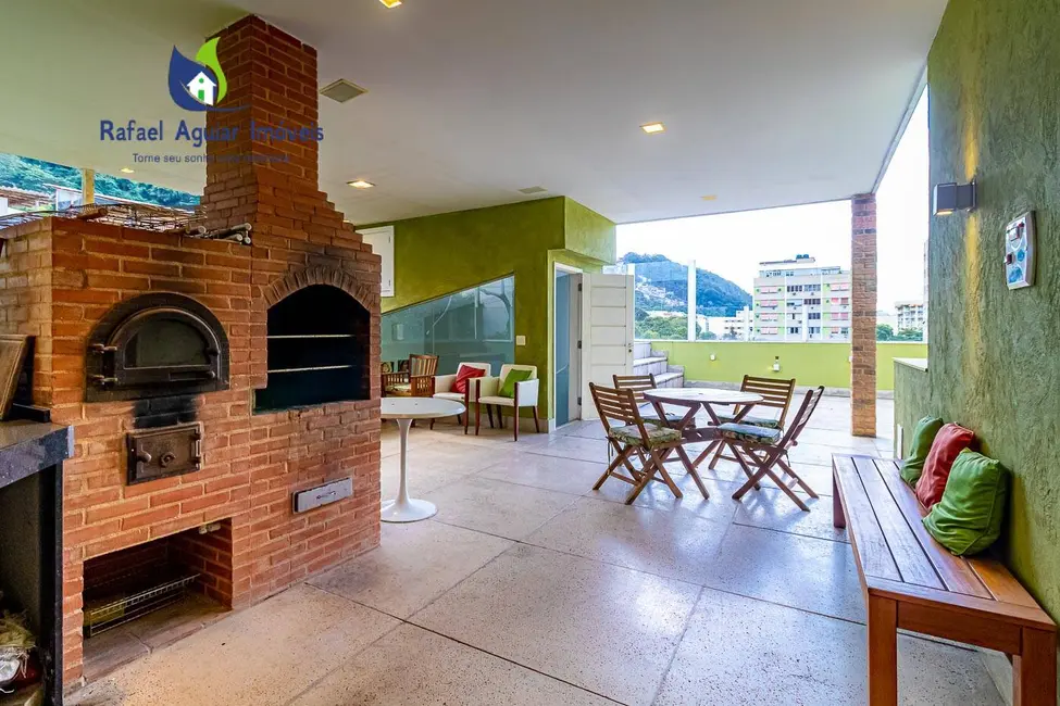 Foto 4 de Casa com 4 quartos à venda em Humaitá, Rio De Janeiro - RJ