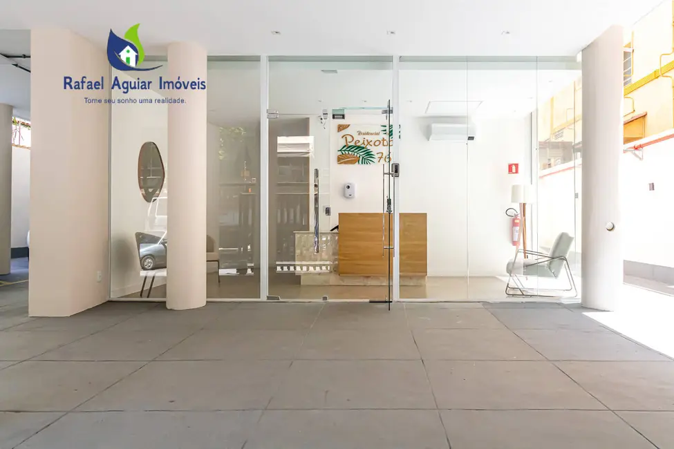 Foto 4 de Apartamento com 3 quartos à venda em Copacabana, Rio De Janeiro - RJ