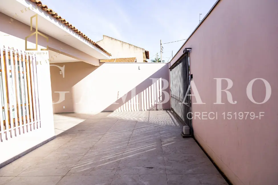 Foto 2 de Casa com 3 quartos à venda, 160m2 em Jardim Residencial Deolinda Guerra, Sorocaba - SP