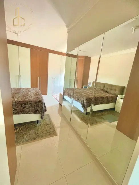 Casa de Condomínio com 5 quartos à venda e para alugar, 300m2 em Granja Olga III, Sorocaba - SP - imagem 8 Foto 8 de Casa de Condomínio com 5 quartos à venda e para alugar, 300m2 em Granja Olga III, Sorocaba - SP