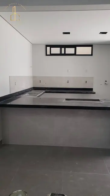 Casa de Condomínio com 3 quartos à venda, 250m2 em Parque Ibiti Reserva, Sorocaba - SP - imagem 8 Foto 8 de Casa de Condomínio com 3 quartos à venda, 250m2 em Parque Ibiti Reserva, Sorocaba - SP