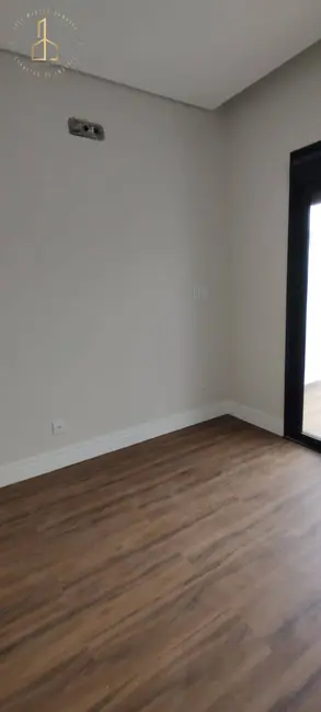 Casa de Condomínio com 3 quartos à venda, 250m2 em Granja Olga II, Sorocaba - SP - imagem 7 Foto 7 de Casa de Condomínio com 3 quartos à venda, 250m2 em Granja Olga II, Sorocaba - SP