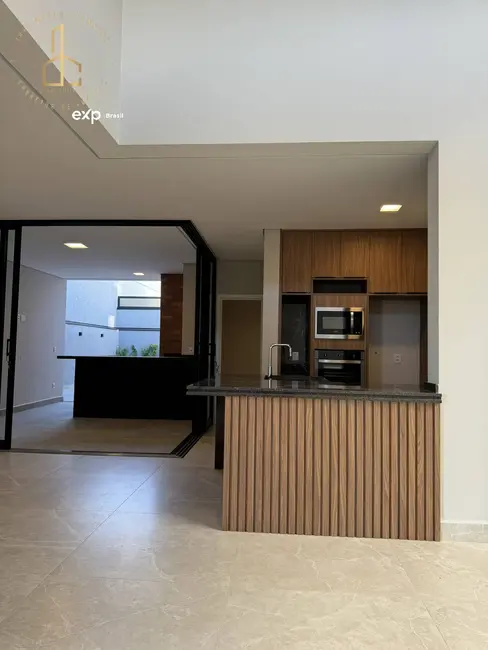 Casa de Condomínio com 3 quartos à venda, 300m2 em Jardim Residencial Chácara Ondina, Sorocaba - SP - imagem 6 Foto 6 de Casa de Condomínio com 3 quartos à venda, 300m2 em Jardim Residencial Chácara Ondina, Sorocaba - SP