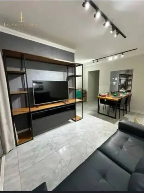 Casa com 3 quartos à venda, 180m2 em Jardim São Carlos, Sorocaba - SP - imagem 2 Foto 2 de Casa com 3 quartos à venda, 180m2 em Jardim São Carlos, Sorocaba - SP