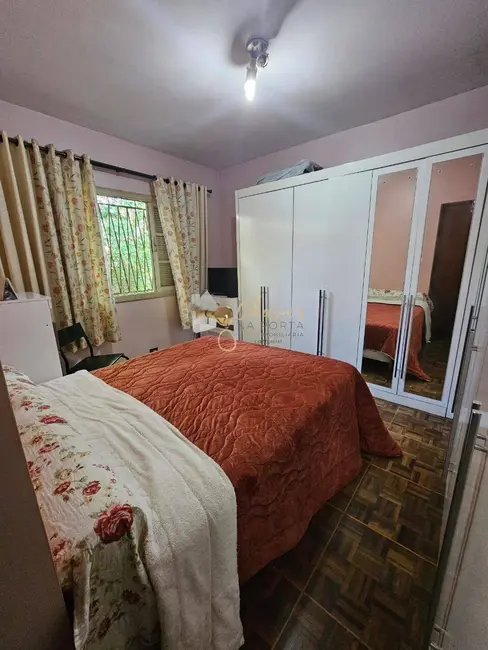 Foto 5 de Casa com 2 quartos à venda, 213m2 em Vila Caiúba, São Paulo - SP