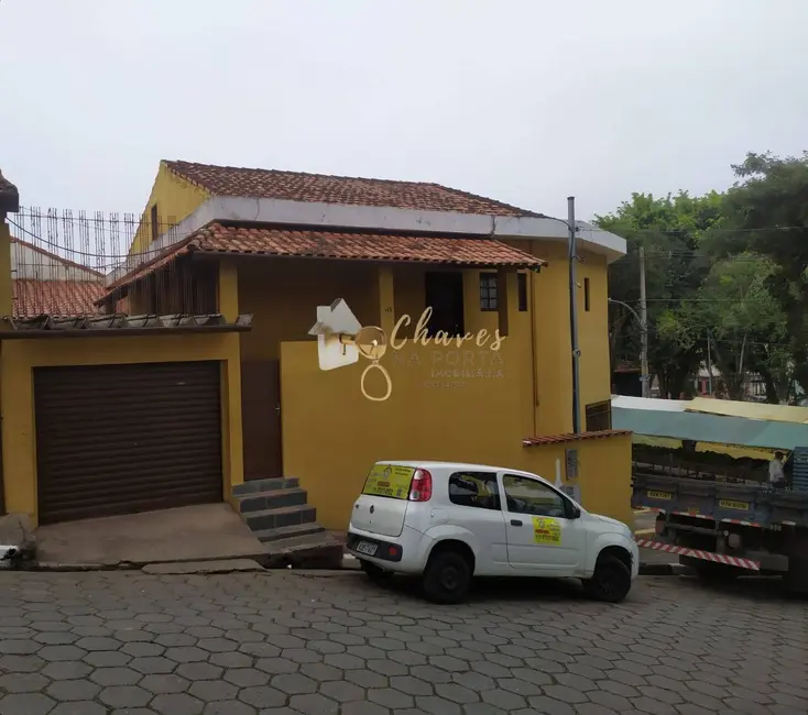 Foto 2 de Casa com 3 quartos à venda, 200m2 em Jardim Pinheirinho, Embu Das Artes - SP