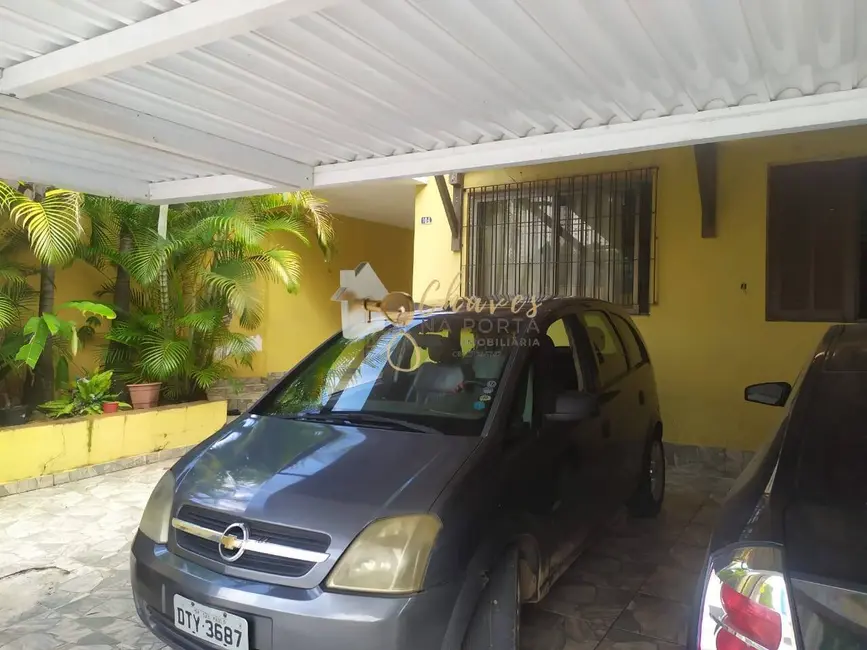 Foto 4 de Casa com 3 quartos à venda, 200m2 em Jardim Pinheirinho, Embu Das Artes - SP