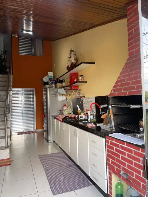 Foto 3 de Casa com 3 quartos à venda, 160m2 em Parque Pinheiros, Taboao Da Serra - SP