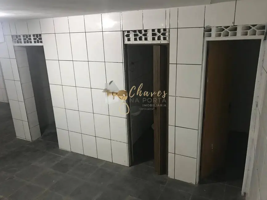 Foto 5 de Casa com 2 quartos à venda, 180m2 em Parque Pinheiros, Taboao Da Serra - SP