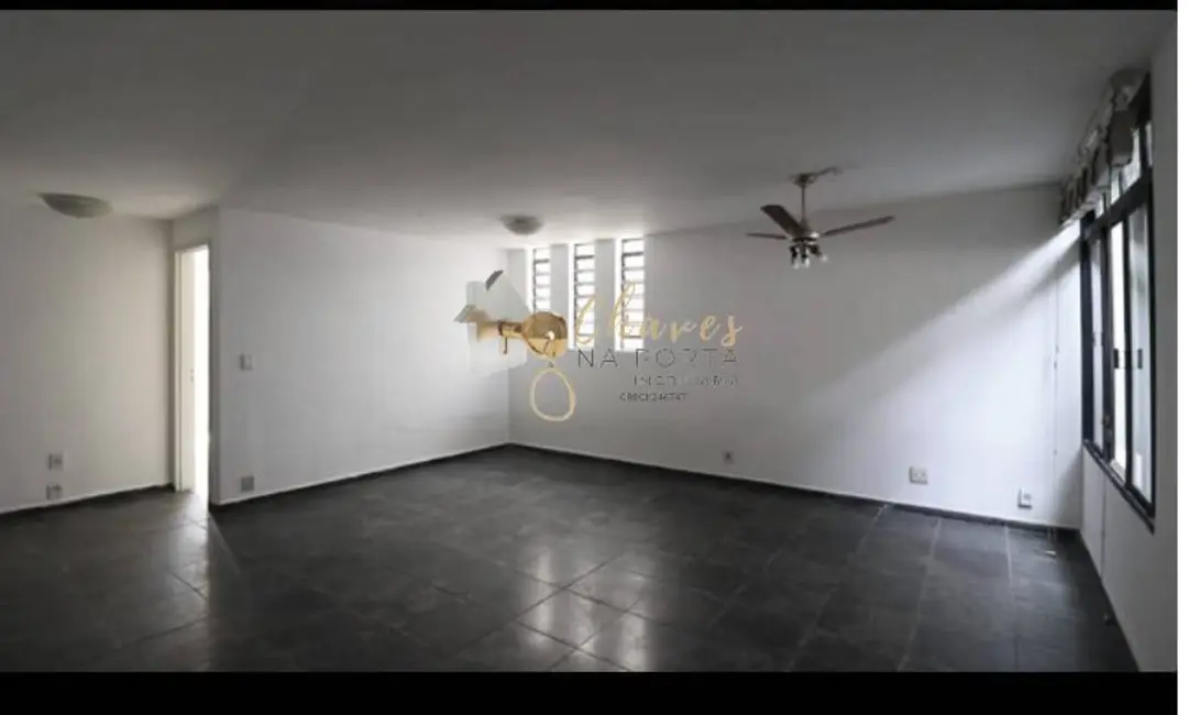 Foto 2 de Casa com 3 quartos à venda, 198m2 em Vila Cordeiro, São Paulo - SP