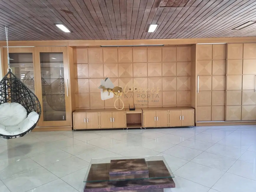 Foto 8 de Sobrado com 3 quartos à venda, 392m2 em Jardim São Luís, São Paulo - SP