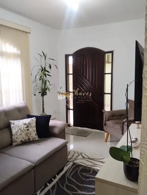 Foto 1 de Casa com 2 quartos à venda, 80m2 em Jardim Montesano, Itapecerica Da Serra - SP
