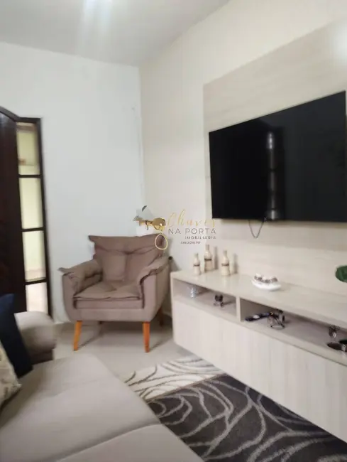 Casa com 2 quartos à venda, 80m2 em Jardim Montesano, Itapecerica Da Serra - SP - imagem 3 Foto 3 de Casa com 2 quartos à venda, 80m2 em Jardim Montesano, Itapecerica Da Serra - SP