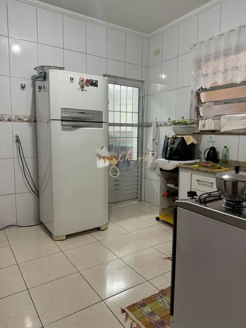 Sobrado com 3 quartos à venda, 100m2 em Vila São José (Cidade Dutra), São Paulo - SP - imagem 9 Foto 9 de Sobrado com 3 quartos à venda, 100m2 em Vila São José (Cidade Dutra), São Paulo - SP