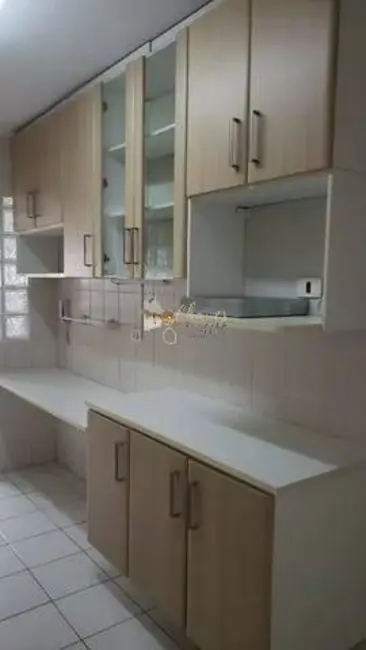 Apartamento com 3 quartos à venda, 75m2 em Moema, São Paulo - SP - imagem 3 Foto 3 de Apartamento com 3 quartos à venda, 75m2 em Moema, São Paulo - SP