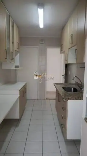 Apartamento com 3 quartos à venda, 75m2 em Moema, São Paulo - SP - imagem 4 Foto 4 de Apartamento com 3 quartos à venda, 75m2 em Moema, São Paulo - SP