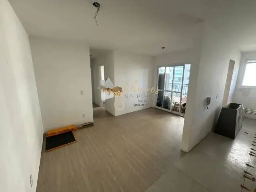 Foto 2 de Apartamento com 2 quartos à venda, 60m2 em Vila Anastácio, São Paulo - SP