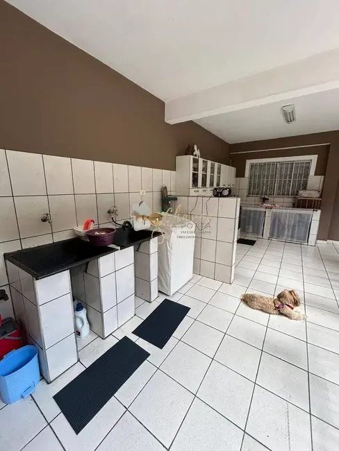 Foto 7 de Casa com 3 quartos à venda, 127m2 em Jardim Capão Redondo, São Paulo - SP