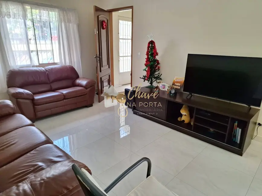 Sobrado com 3 quartos à venda, 176m2 em Vila São José (Ipiranga), São Paulo - SP - imagem 2 Foto 2 de Sobrado com 3 quartos à venda, 176m2 em Vila São José (Ipiranga), São Paulo - SP