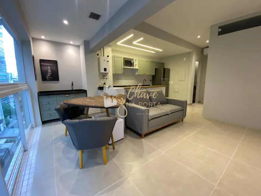 Foto 7 de Apartamento com 2 quartos à venda, 57m2 em Gonzaga, Santos - SP