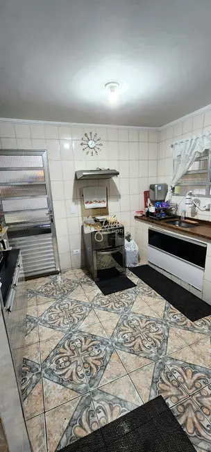 Sobrado com 3 quartos à venda, 150m2 em Jardim Apurá, São Paulo - SP - imagem 3 Foto 3 de Sobrado com 3 quartos à venda, 150m2 em Jardim Apurá, São Paulo - SP