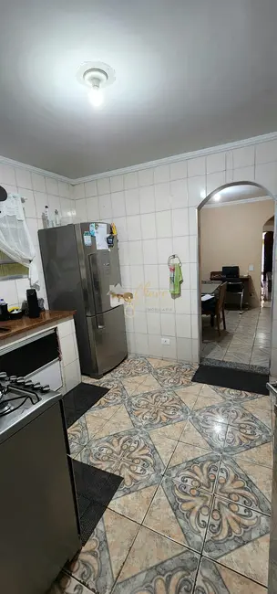 Sobrado com 3 quartos à venda, 150m2 em Jardim Apurá, São Paulo - SP - imagem 4 Foto 4 de Sobrado com 3 quartos à venda, 150m2 em Jardim Apurá, São Paulo - SP