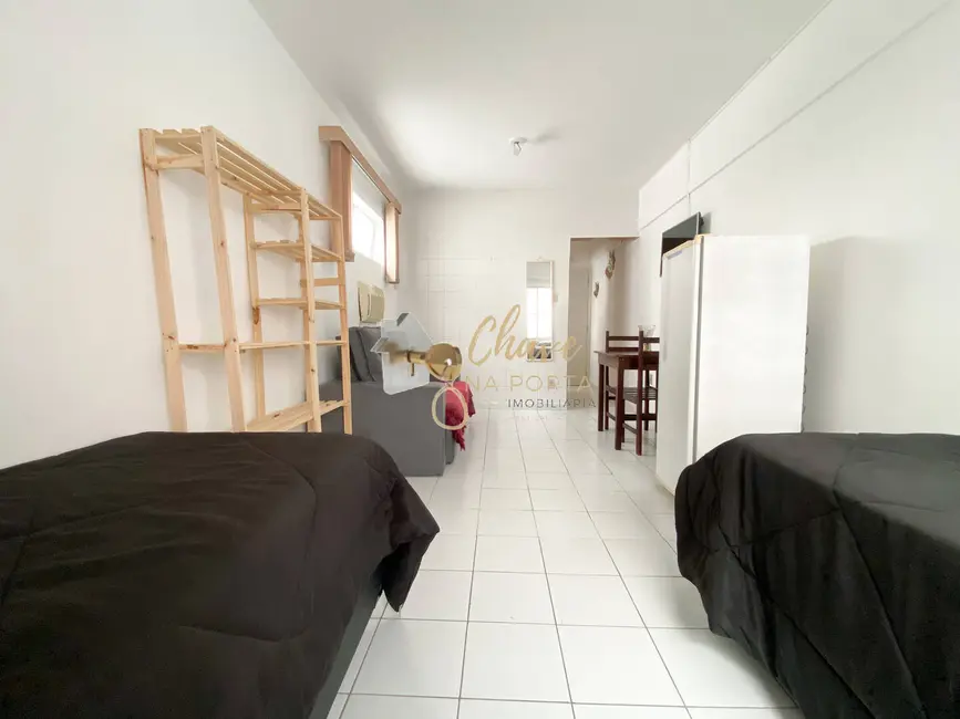 Foto 6 de Casa com 1 quarto à venda, 32m2 em Gonzaga, Santos - SP