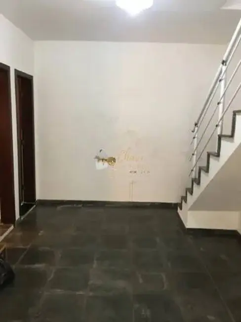 Casa com 3 quartos à venda, 180m2 em Lar São Paulo, São Paulo - SP - imagem 4 Foto 4 de Casa com 3 quartos à venda, 180m2 em Lar São Paulo, São Paulo - SP