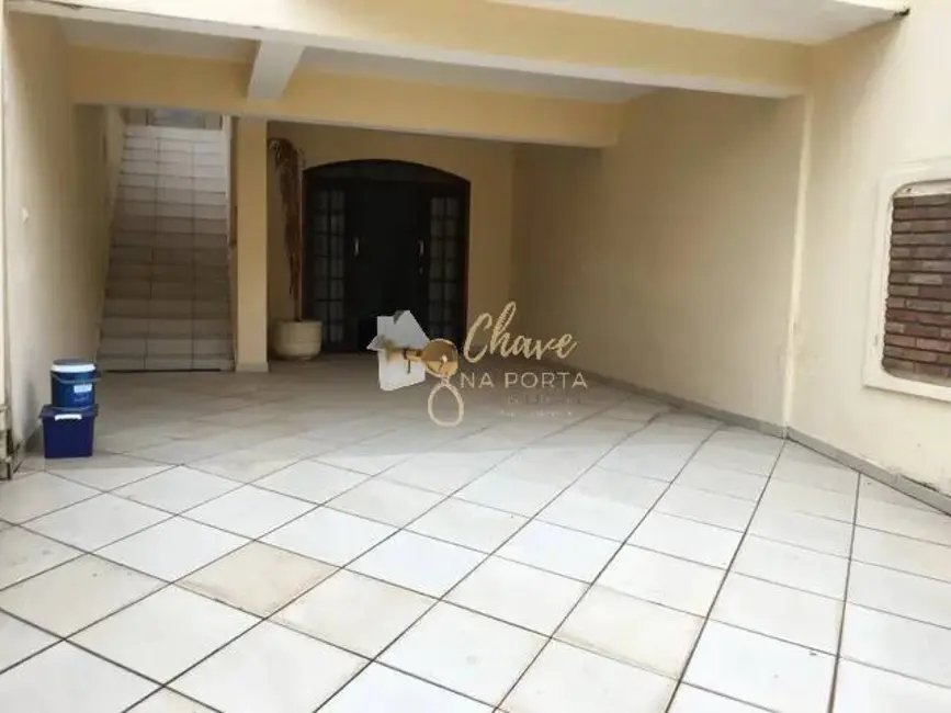 Casa com 3 quartos à venda, 180m2 em Lar São Paulo, São Paulo - SP - imagem 2 Foto 2 de Casa com 3 quartos à venda, 180m2 em Lar São Paulo, São Paulo - SP