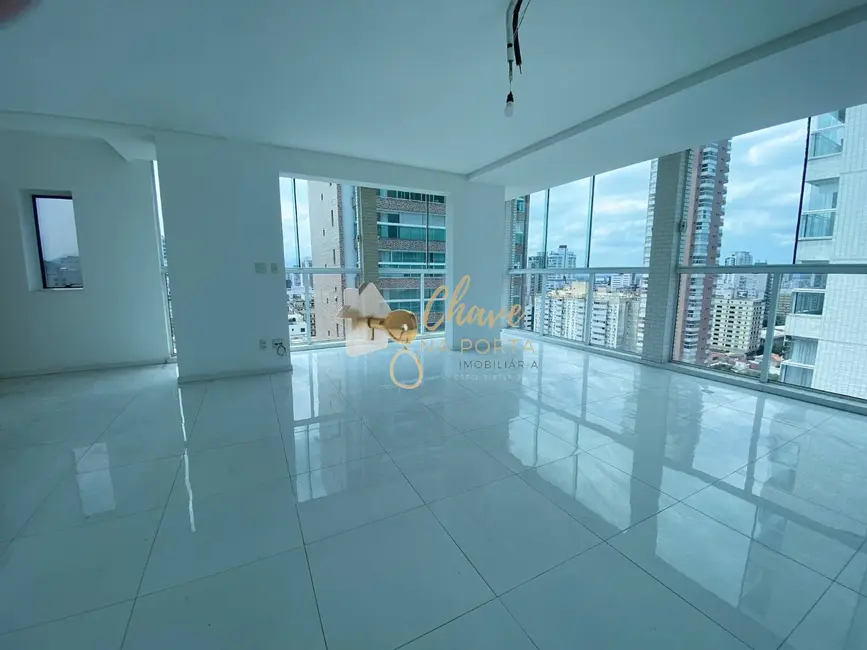 Foto 2 de Cobertura com 3 quartos à venda, 349m2 em Gonzaga, Santos - SP