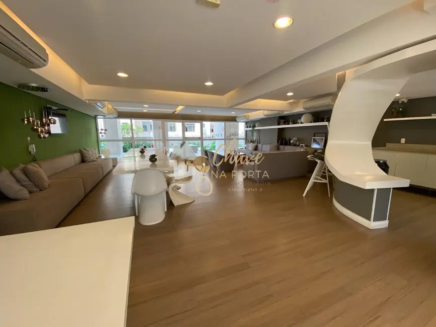 Foto 8 de Apartamento com 1 quarto à venda, 105m2 em Gonzaga, Santos - SP