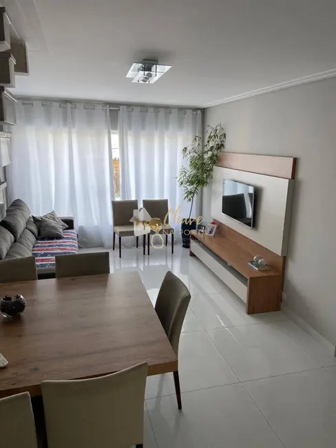 Foto 1 de Casa com 3 quartos à venda, 220m2 em Jardim Patente Novo, São Paulo - SP