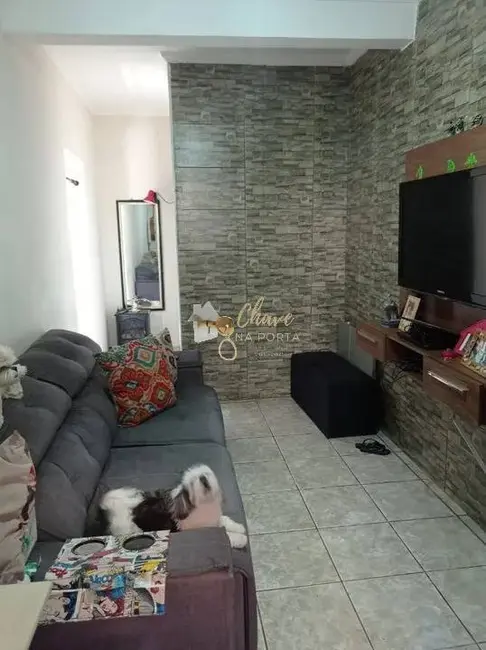 Foto 1 de Casa com 3 quartos à venda, 200m2 em Jardim Saint Moritz, Taboao Da Serra - SP