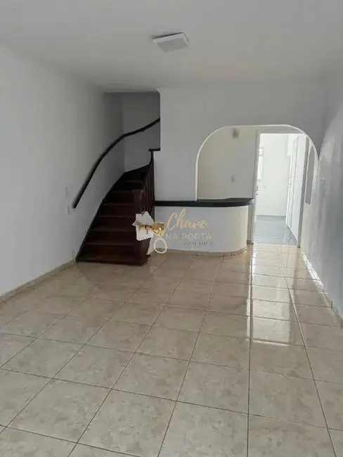 Sobrado com 4 quartos à venda, 182m2 em Jardim da Glória, São Paulo - SP - imagem 2 Foto 2 de Sobrado com 4 quartos à venda, 182m2 em Jardim da Glória, São Paulo - SP